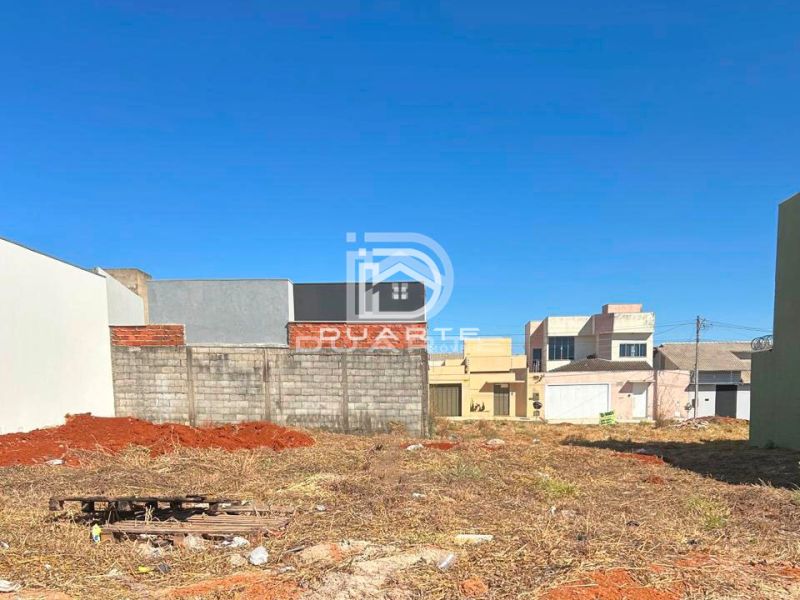 Lote em bairro Residencial Verona